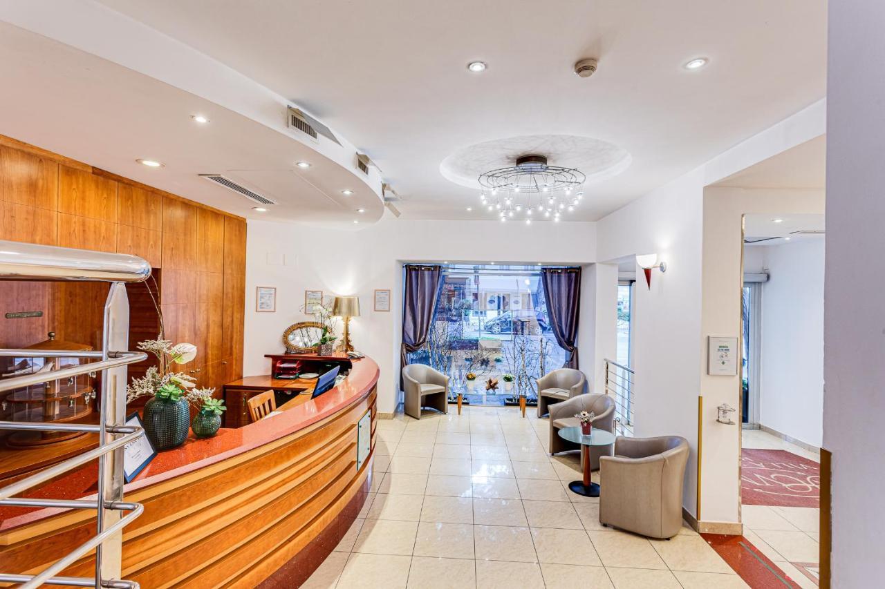 Hotel Villa Maria チェゼナーティコ エクステリア 写真