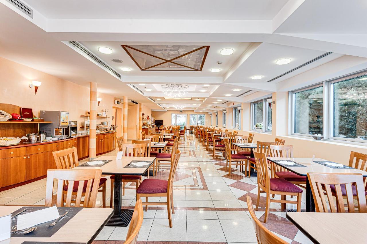 Hotel Villa Maria チェゼナーティコ エクステリア 写真