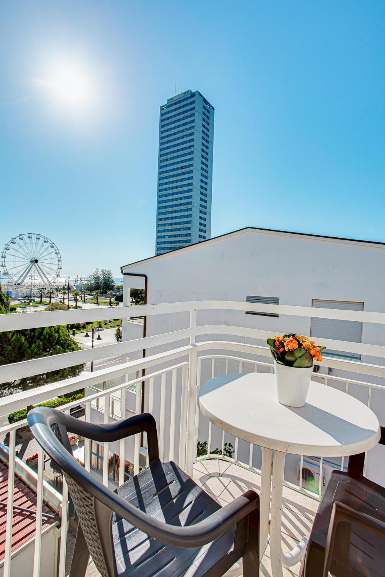 Hotel Villa Maria チェゼナーティコ エクステリア 写真